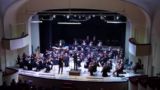 Dnipro Ukraine Février 2018 Célèbre Violoniste Dmitry Tkachenko Orchestre Symphonique — Video