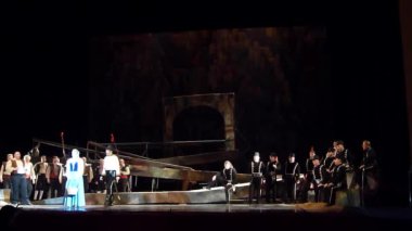 Dnipro, Ukrayna - 23 Şubat 2018: Klasik opera Carmen Dnipro Opera ve bale Tiyatrosu üyeleri tarafından gerçekleştirilen.