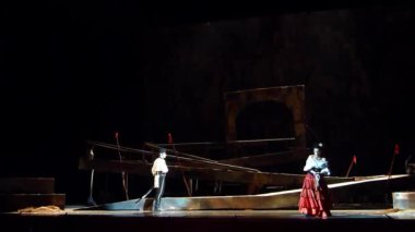 Dnipro, Ukrayna - 23 Şubat 2018: Klasik opera Carmen Dnipro Opera ve bale Tiyatrosu üyeleri tarafından gerçekleştirilen.