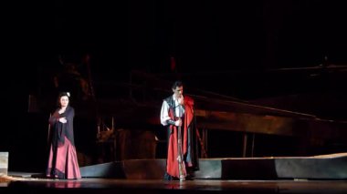 Dnipro, Ukrayna - 23 Şubat 2018: Klasik opera Carmen Dnipro Opera ve bale Tiyatrosu üyeleri tarafından gerçekleştirilen.