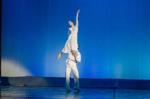 Dançarinos Kateryna Kuhar e Olexander Stoyanov — Fotografia de Stock