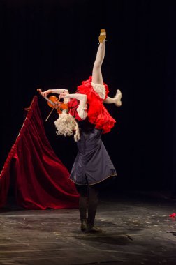 Konser için iki palyaço