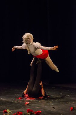 Konser için iki palyaço