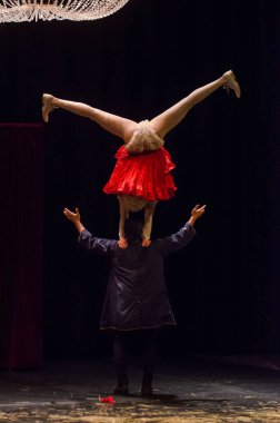 Konser için iki palyaço