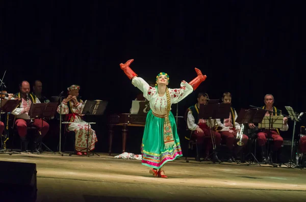 Folklore Ensemble SLAVUTYCH — Stock Photo, Image