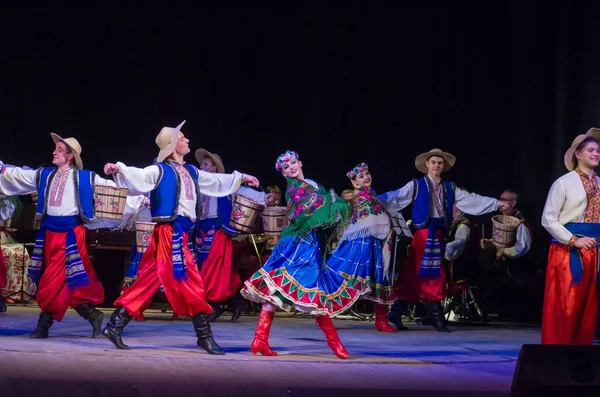 Folklore Ensemble SLAVUTYCH — Stock Photo, Image