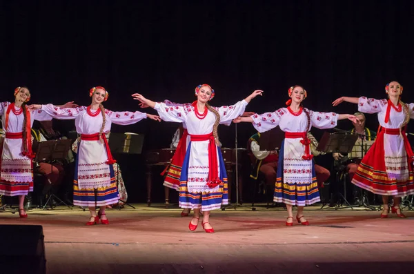 Folklore conjunto esclavizar —  Fotos de Stock