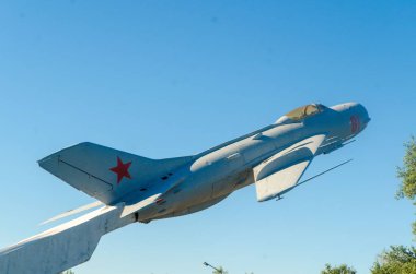 DNIPRO, UKRAINE - 17 Temmuz 2017: Mareşal Malinowski Caddesi 'ndeki askeri anıt kompleksi