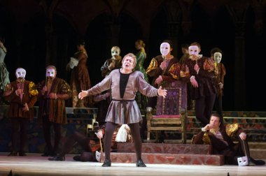 DNIPROPETROVSK, UKRAINE MAYIS 11: Dnepropetrovsk Devlet Opera ve Bale Tiyatrosu üyeleri 11 Mayıs 2012 'de Dnipropetrovsk, Ukrayna' da 