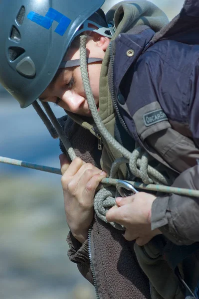 Dnepropetrovsk Ukraine Avril Garçon Ukrainien Action Lors Compétitions Alpinisme Urbain — Photo