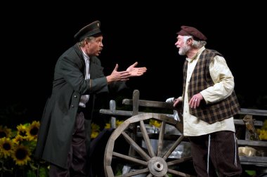 DNEPROPETROVSK, UKRAINE - NOVEMBER 28: Dnepropetrovsk Devlet Tiyatrosu üyeleri 28 Kasım 2009 'da Ukrayna' nın başkenti Dnepropetrovsk 'ta 