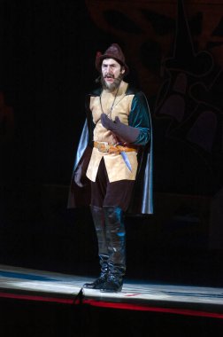 DNIPROPETROVSK, UKRAINE JANUARY 5: Dnepropetrovsk Devlet Opera ve Bale Tiyatrosu üyeleri 5 Ocak 2011 'de Dnipropetrovsk, Ukrayna' da 