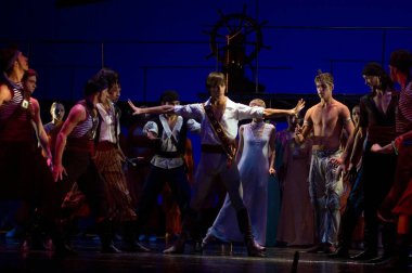 DNIPROPETROVSK, UKRAINE - 23 Ekim: Le Corsaire balesi Dnepropetrovsk Opera ve Bale Tiyatrosu tarafından 23 Ekim 2011 'de Dnipropetrovsk, Ukrayna' da sahnelendi..