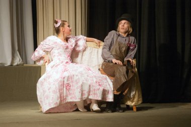 DNEPROPETROVSK, UKRAINE - 15 ARALIK: Dnepropetrovsk Devlet Tiyatrosu üyeleri 15 Aralık 2011 'de Dnepropetrovsk, Ukrayna' da 