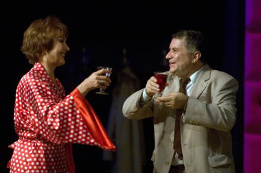 DNEPROPETROVSK, UKRAINE - NOVEMBER 24: Dnepropetrovsk Devlet Tiyatrosu üyeleri 24 Kasım 2010 'da Ukrayna' nın başkenti Dnepropetrovsk 'ta 