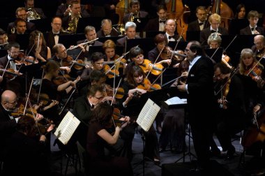 DNEPROPETROVSK, UKRAINE-ECTOBER 31: Moskova Devlet Akademik Senfoni Orkestrası