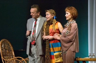 DNEPROPETROVSK, UKRAINE - 14 ARALIK: Dnepropetrovsk Devlet Tiyatrosu Üyeleri 14 Aralık 2006 'da Ukrayna' nın Dnepropetrovsk kentinde 