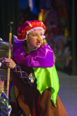 DNEPROPETROVSK, UKRAINE - 22 Mayıs: Tanımlanamayan kız 14 yıl boyunca