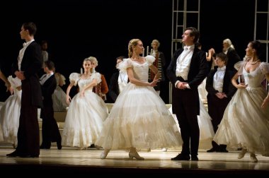 DNIPROPETROVSK, UKRAINE NOVEMBER 15: Dnepropetrovsk Devlet Opera ve Bale Tiyatrosu üyeleri 15 Kasım 2011 'de Dnipropetrovsk, Ukrayna' da 
