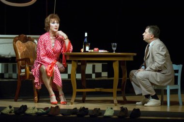 DNEPROPETROVSK, UKRAINE - NOVEMBER 24: Dnepropetrovsk Devlet Tiyatrosu üyeleri 24 Kasım 2010 'da Ukrayna' nın başkenti Dnepropetrovsk 'ta 