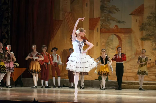 Dnepropetrovsk Ukraine Juin Des Membres Opéra National Théâtre Ballet Dnepropetrovsk — Photo