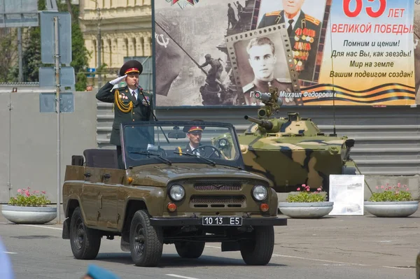 Dnepropetrovsk Ukraine Maj Parada Wojskowa Okazji Wojny Światowej Dniu Maja — Zdjęcie stockowe
