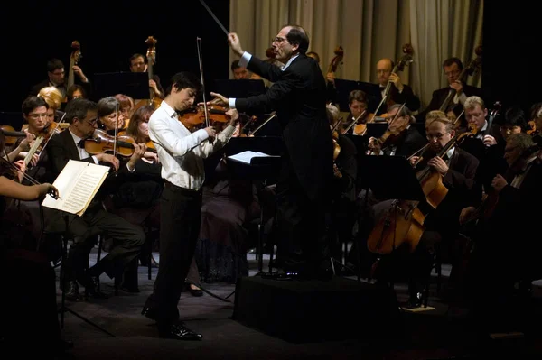 Dnepropetrovsk Ucrania Octubre Violinista Daniel Milkis Orquesta Sinfónica Académica Estatal — Foto de Stock