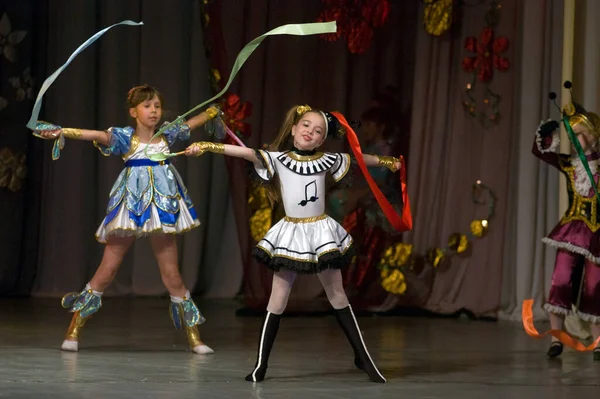 Dnepropetrovsk Ukraine June Unidentified Children Ages Years Old Perform Musical — Stock Photo, Image