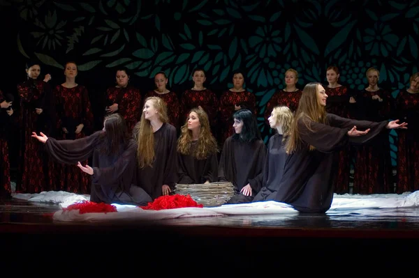 Dnipropetrowsk Ukraine Marca Kolebka Życiowego Baletu Wykonaniu Dniepropietrowskiego Teatru Opery — Zdjęcie stockowe