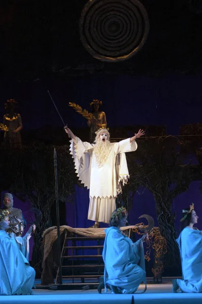 Dnipropetrowsk Ukraine Luty Członkowie Dniepropietrowskiego Teatru Opery Baletu Wykonują Normę — Zdjęcie stockowe