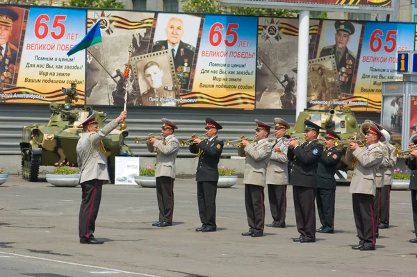 Dnepropetrovsk Ukraine Mei Militaire Parade Ter Viering Van Tweede Wereldoorlog — Stockfoto