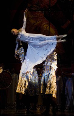 DNIPROPETROVSK, UKRAINE 23 Haziran: Prenses Olga balesi Dnepropetrovsk Opera ve Bale Tiyatrosu tarafından 23 Haziran 2010 'da Ukrayna' nın Dnipropetrovsk kentinde sahnelendi.