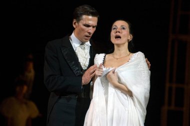 DNIPROPETROVSK, UKRAINE NOVEMBER 15: Dnepropetrovsk Devlet Opera ve Bale Tiyatrosu üyeleri 15 Kasım 2011 'de Dnipropetrovsk, Ukrayna' da 