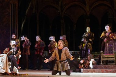 DNIPROPETROVSK, UKRAINE MAYIS 11: Dnepropetrovsk Devlet Opera ve Bale Tiyatrosu üyeleri 11 Mayıs 2012 'de Dnipropetrovsk, Ukrayna' da 