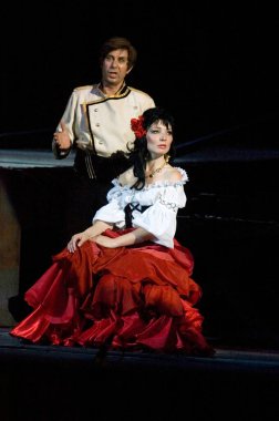 DNIPROPETROVSK, UKRAINE 3 Haziran: Dnepropetrovsk Devlet Opera ve Bale Tiyatrosu üyeleri 3 Haziran 2011 'de Dnipropetrovsk, Ukrayna' da 