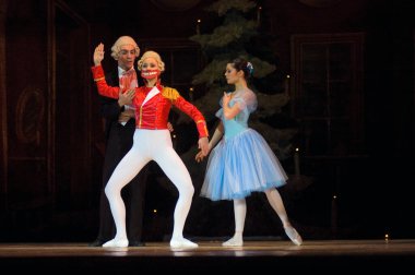 DNEPROPETROVSK, UKRAINE - Şubat 18: Fındıkkıran balesi Dnepropetrovsk Opera ve Bale Tiyatrosu tarafından 18 Şubat 2011 'de Dnepropetrovsk, Ukrayna' da sahnelendi. 