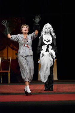 DNEPROPETROVSK, UKRAINE - NOVEMBER 19: Dnepropetrovsk Devlet Tiyatrosu üyeleri 19 Kasım 2006 'da Dnepropetrovsk, Ukrayna' da 