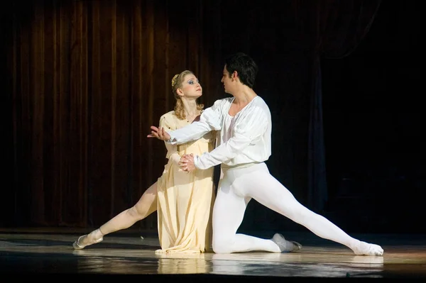 Dnepropetrovsk Ukraine Nisan Dnepropetrovsk Opera Bale Tiyatrosu Üyeleri Romeo Juliet — Stok fotoğraf