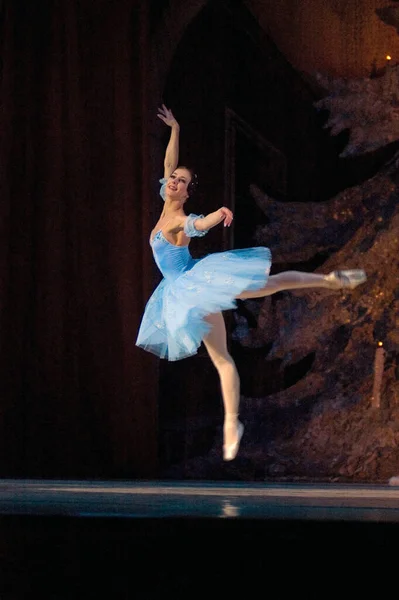 Dnepropetrovsk Ukraine Φεβρουαριου Διάσημη Χορεύτρια Anna Dorosh Στο Μπαλέτο Καρυοθραύστης — Φωτογραφία Αρχείου