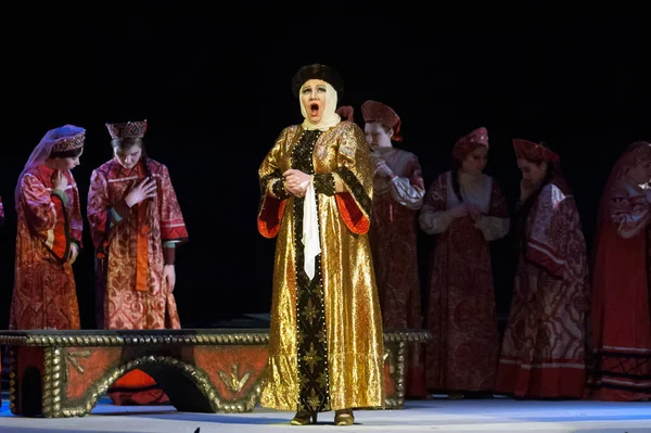Dnipropetrovsk Ukraine Ιανουαριου Μέλη Του Κρατικού Θεάτρου Όπερας Και Μπαλέτου — Φωτογραφία Αρχείου