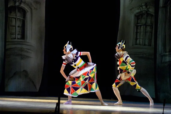 Dnipropetrovsk Ukraine June Members Dnepropetrovsk State Opera Ballet Theatre Perform — Stock Photo, Image