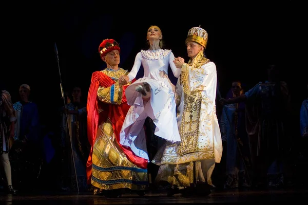 Dnipropetrovsk Ukraine Ιουνιου Μπαλέτο Της Πριγκίπισσας Όλγας Από Μπαλέτο Dnepropetrovsk — Φωτογραφία Αρχείου