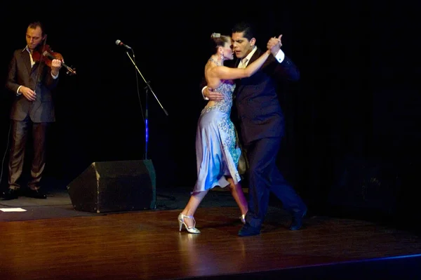 Dnipropetrovsk Ukraine Νοεμβριοσ Χορευτές Ruben Sabrina Veliz Αργεντινή Μπουένος Άιρες — Φωτογραφία Αρχείου