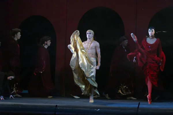 Dnepropetrovsk Ukraine November Members Dnepropetrovsk State Opera Ballet Theatre Show — 스톡 사진