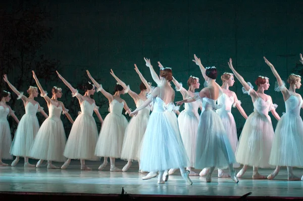 Dnepropetrovsk Ukraine März Mitglieder Der Staatsoper Und Des Balletttheaters Dnepropetrowsk — Stockfoto