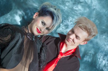 DNEPROPETROVSK, UKRAINE - 28 Mart 2008 'de Ukrayna' nın başkenti Dnepropetrovsk 'ta kuaförlük, manikür, tırnak estetiği dallarında kulis hazırlığı ve UKRAINE' ın Genç Yetenekleri dalında