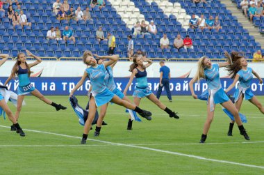 DNIPROPETROVSK, UKRAINE - 9 AĞUSTOS 2015: Premier Lig futbol karşılaşması FC Dinamo karşısında Dnipro ve Dnipro. 