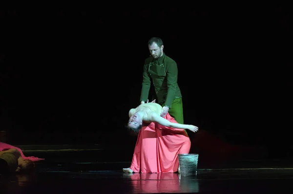 Dnipropetrovsk Ukraine Maj Niezidentyfikowani Tancerze Wykonują Sacred Spring Państwowym Teatrze — Zdjęcie stockowe