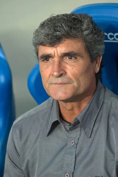 Dnepropetrovsk Ukraine Sierpnia Główny Trener Dnipro Juande Ramos Spogląda Podczas — Zdjęcie stockowe