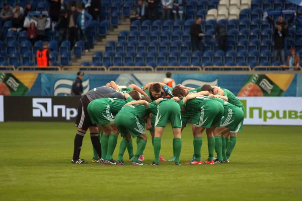 Dnepropetrovsk Ukraine April Footballers Vorskla Ukrainian Championship Game Dnipro Квітня — стокове фото